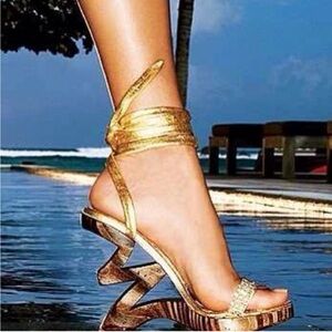 Two lips wooden zigzag rhinestone bling tie up wedges size 8.5